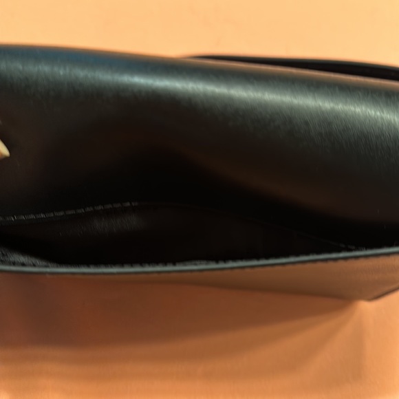 New Kate Spade leather handbag. Black. Dust Bag Included. - Picture 6 of 8